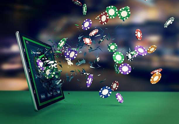 Live match tracking during BTTS betting on luxury333